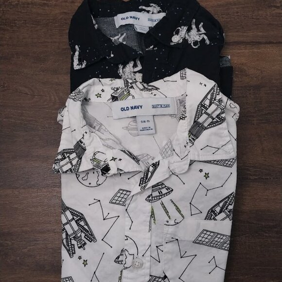 Old Navy: 2 Boys Space Button Shirt - Picture 1 of 11